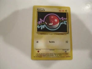 Pokemon - Voltorb - Base Set Shadowless 67/102 - Common - T - Picture 1 of 2