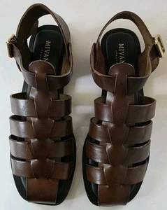 Banana Republic MIVANO Brown Leather FISHERMAN'S Sandal Sz 7 ITALY $199 NWT - Picture 1 of 6
