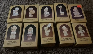 Lot 10 Vintage Precious Moments Christmas Ornaments With Boxes - Picture 1 of 1