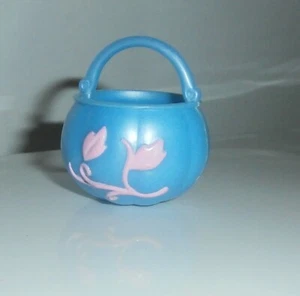 Vintage Dollhouse Mini Size Pink And Blue Basket - Picture 1 of 2