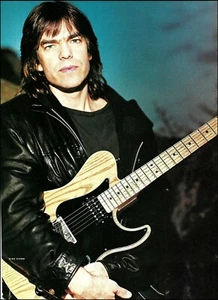 Mike Stern Signature PAC1611 Yamaha Pacifica guitarra pin-up foto 8 x 11 impresión 1A - Imagen 1 de 3