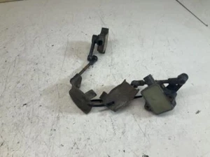 15 16 17 18 19 Lincoln MKC Rear Left & Right Taillight Height Lever Sensor S - Picture 1 of 12