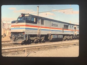 Amtrak P30UCH # 711 Slide - Bild 1 von 1