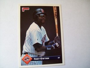 TONY GWYNN SAN DIEGO PADRES 1993 DONRUSS #126 BASEBALL HOF