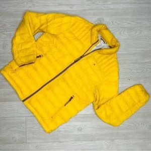 Tommy Hilfiger kids youth medium folding puffer jacket folds in a bag zip coat - Picture 1 of 8