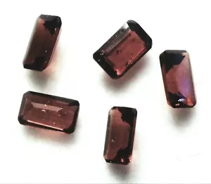BUONA PIETRA PREZIOSA GRANATO MOZAMBICO TAGLIO SMERALDO 5 x 3 mm lotto 5 pezzi grado b - c - Foto 1 di 1