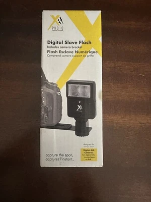 DIGITAL SLAVE FLASH with Bracket for Digital DSLR Camera - Image 1 of 3