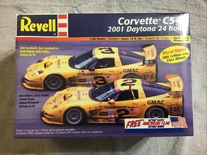 2002 Revell DALE EARNHARDT #3 Goodwrench CR-5 CORVETTE DAYTONA Model Kit NIB - Picture 1 of 7