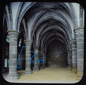 Photo FRANCE MONT ST MICHEL SALLE DES CHEVALIERS Magic Lantern Slide C1894 - Picture 1 of 5