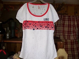 GIRLS LOVE NOVELTY JULY 4TH STAR T SHIRT SIZE MED 7-9 WHITE RED PATRIOTIC COLOR - Picture 1 of 1
