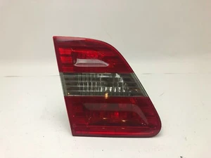 Mercedes B Class B150 W245 Inner Passenger Tail Rear Brake Light Authentic - Foto 1 di 4