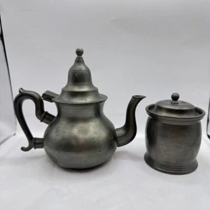 Antique Pewter Teapot and Sugar Bowl Set Colonial maker stamped Teapot has dent - Picture 1 of 21