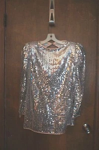 VTG. PAT RICHARDS (FOR MICHAEL MAIELLO) SEQUIN TOP SIZE: 10 - Picture 1 of 6