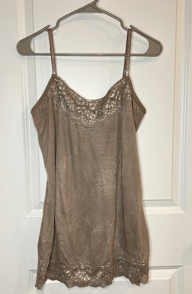 Dress Barn Tank Top Women’s Large Coral Lace Trim Cami Textured Y2K Fairy Adjust - Image 1 of 4