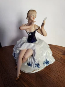 Statuina porcellana vintage - ballerina con specchio - Wallendorf - 1764 - Foto 1 di 13