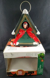 Gemmy Animated Birdhouse Singing Holiday Cardinal W/ Box Christmas Decor Working - Picture 1 of 8