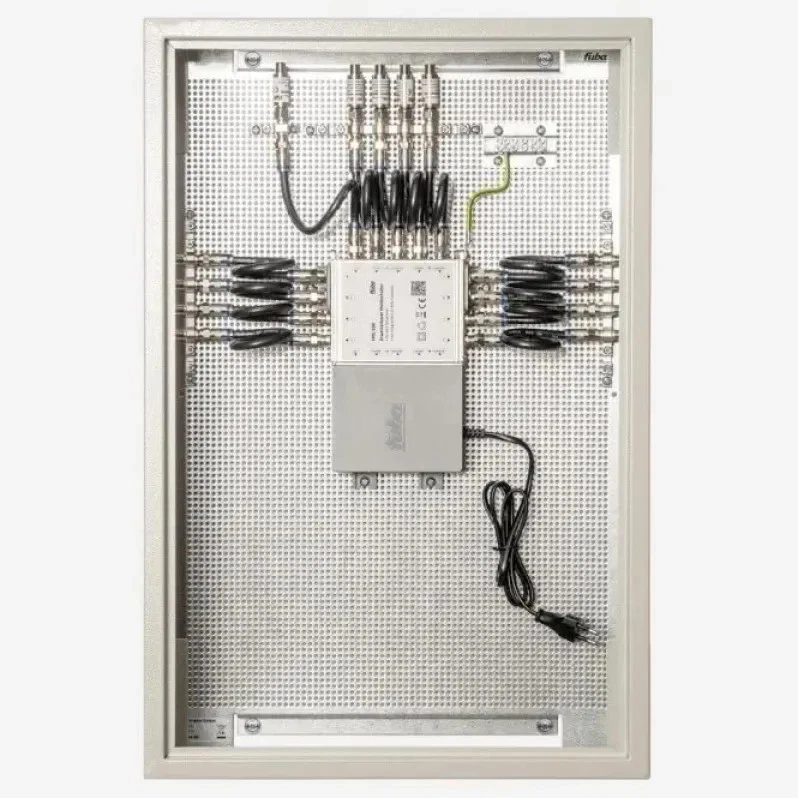 Fuba Multischalter 8 Teilnehmer 1 Sat vormontiert Überspannungsschutz - Bild 1 von 1