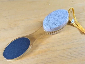 NEW VINTAGE AVON FOOT WORKS SCRUB & SMOOTH FOOT FILE - 4 SIDES - Picture 1 of 2