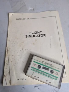 Flugsimulator Atari 400/800 ungetestet Dynacomp | Kassette und Handbuch  - Bild 1 von 6