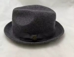 NUOVO cappello Fedora Goorin Bros Charlestowne lana torta di maiale taglia media grigio nuovo con etichette - Foto 1 di 14