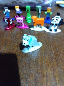 Minecraft Jada Toys Spielfigur Metall Serie 2025 yellow treamend Wolf - Bild 1 von 3