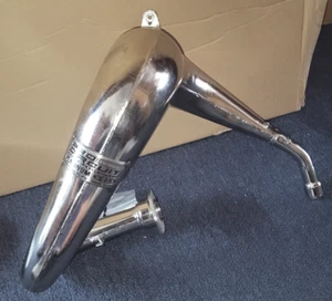 TUBO DE ESCAPE YAMAHA YFS200 BLASTER ATV PRO CIRCUITO PLATINO 1987-2006 - Imagen 1 de 4