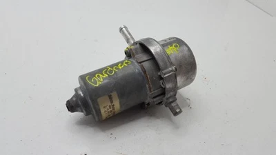 Bomba de vacío elevadora de freno 2008 09 10 Audi S5 Foto 1 de 4