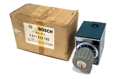 NEW BOSCH 0-811-332-100 VALVE 0811332100 - Image 1 of 2