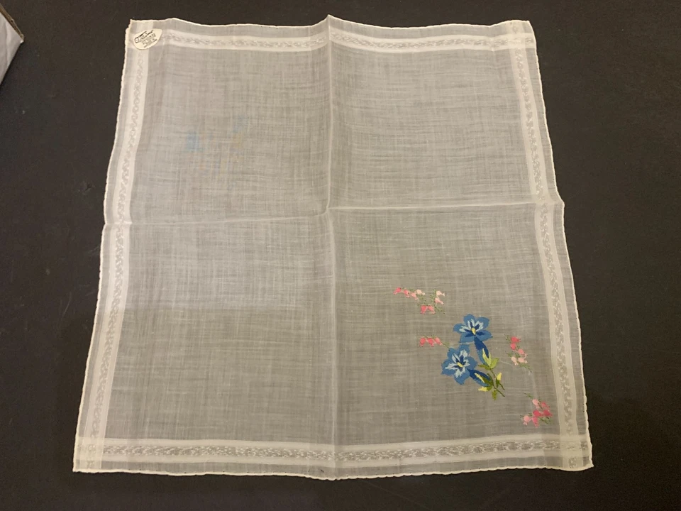 Pañuelo vintage de algodón bordado floral azul para mujer Foto 1 de 3