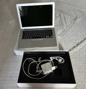 Macbook - Bild 1 von 6