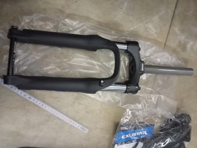 Forcella per Ruota 20 Pollici Suntour Xcm32 perno Passante 15x100 Canotto Da... - Immagine 1 di 4