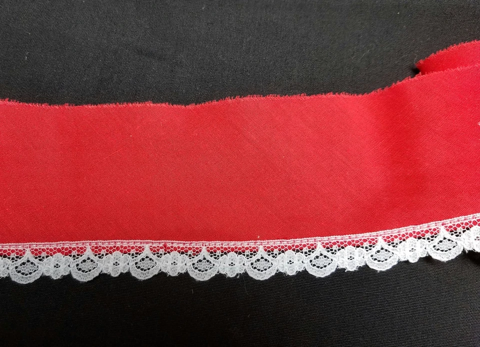 Red Cotton Blend Trim with White Flower Lace 2 1/2  inches wide   2 yard - Image 1 of 1