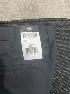 Dickies Men's 11"/30 Waist Work Shorts #LR600BK NWT - Picture 1 of 4