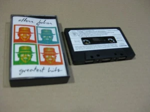 Elton John Spanish Cassette Greatest Hits - Picture 1 of 1