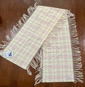 NWT BURBERRY 100% Cashmere Checkered Scarf in Pink and Cream - Picture 1 of 11