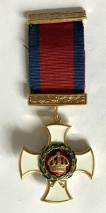 British Distinguished Service Order WWI style copy bravery award - Picture 1 of 2