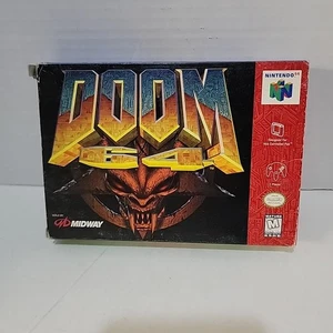 Doom 64 Nintendo 64 N64 SOLO EN CAJA Auténtico SIN JUEGO Incluye Póster Robitron  - Imagen 1 de 5