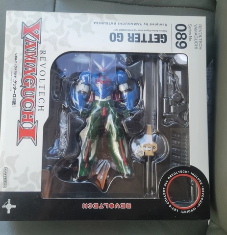 Revoltech Yamaguchi No.89 Getter Go in box Cover