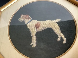 Crewel Dog Pointer Sporting Dog Portrait Art In Octagon Frame - Picture 1 of 6