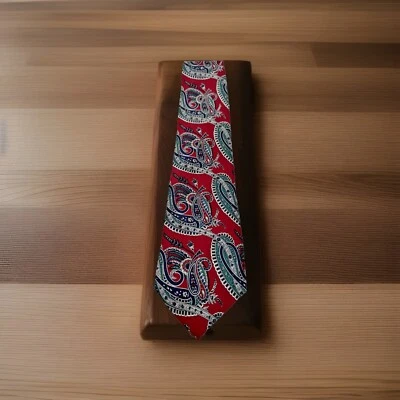 Pierre Cardin Men’s Dress Business Necktie All Silk Maroon Paisley Designer Tie - Image 1 of 4