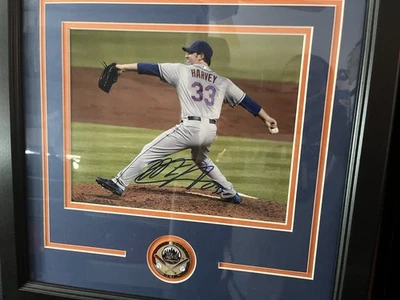 Mets de Nueva York 8x10 firmados por Matt Harvey. Con certificado de autenticidad.             Excelente Estado Foto 1 de 4