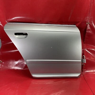 AUDI A4 2008 montaje de carcasa de puerta trasera derecha del lado del pasajero OEM Foto 1 de 4