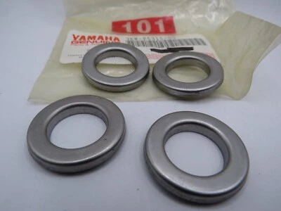 NOS Yamaha Vino 125 YJ125 04-09 Scooter Flange Spacer Set Of 4 OEM 3KM-F5315-00 - Image 1 of 4
