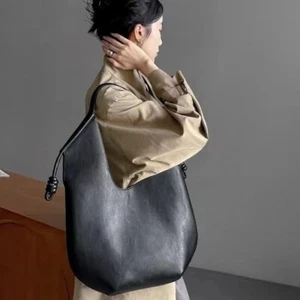 Hobo Bags Damen große Schultertasche, weiches veganes Leder Schultertasche Handtasche schwarz - Bild 1 von 6