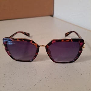 Oscar De La Renta Sunglasses OSS1367 Tortoise Square Designer / Purple Lens H-21 - Picture 1 of 9