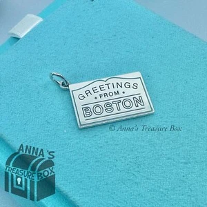 Tiffany & Co. 925 Silber Blau Emaille Boston Postkarte Charm (bx, pch, rbbn) - Bild 1 von 3