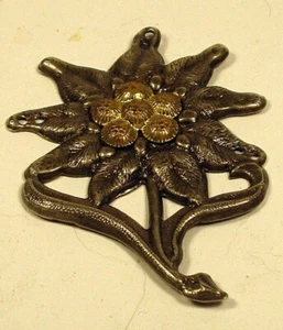 Austrian Mountain Troops Gebirgsjäger Edelweiss Insignia Hat Cap Device Badge - Picture 1 of 2