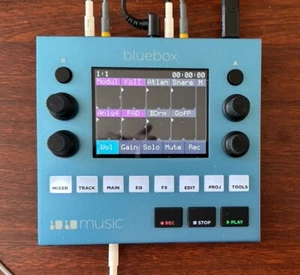 1010music Bluebox 12 track Compact Digital Mixer & Recorder - Picture 1 of 2