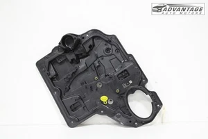 2020-2024 CHRYSLER VOYAGER REAR LEFT SIDE DOOR WINDOW REGULATOR PLATE OEM - Picture 1 of 5