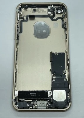 Оригинальный золотой сменный корпус для iPhone 7 с небольшими деталями от оригинального производителя класса AB. - Изображение 1 из 4